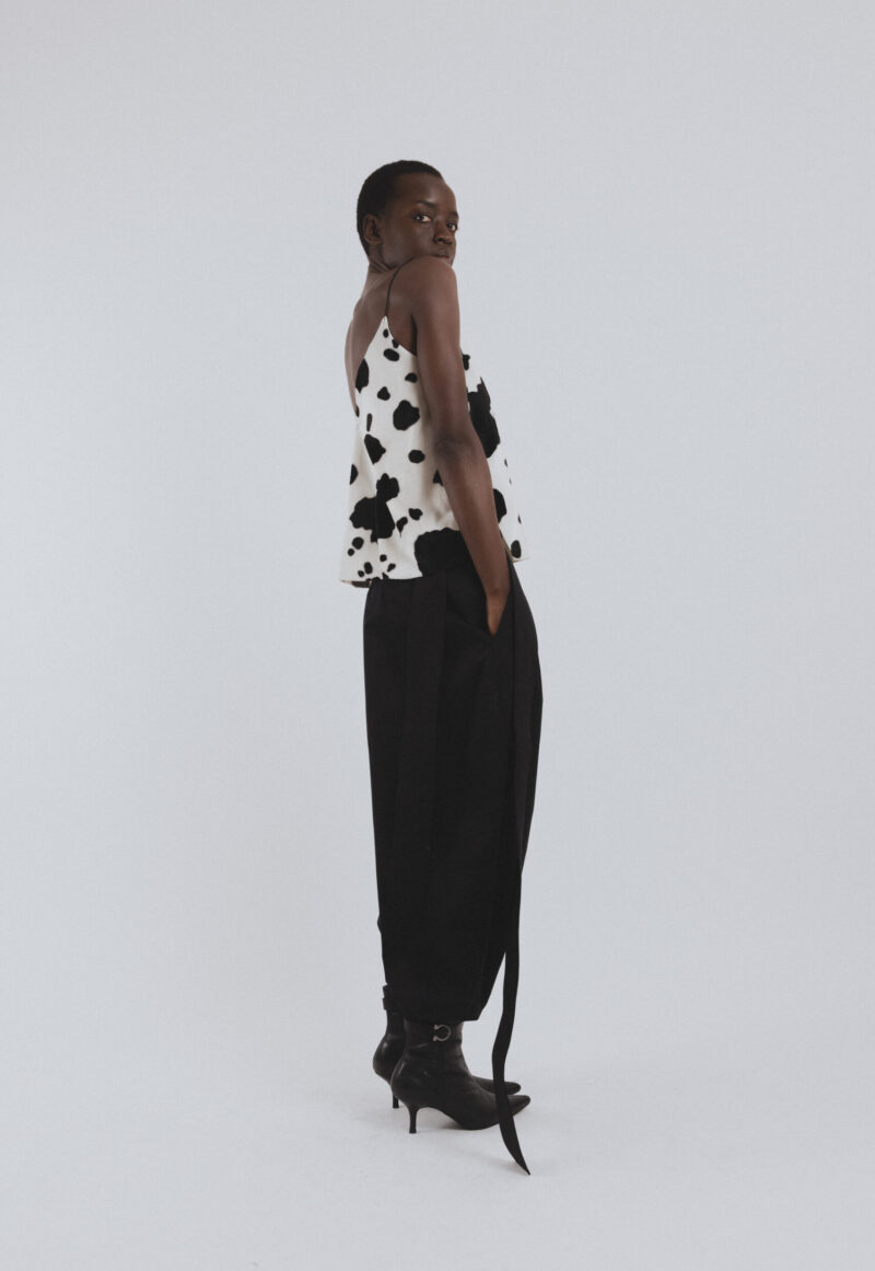 SADDLE CAMISOLE TOP