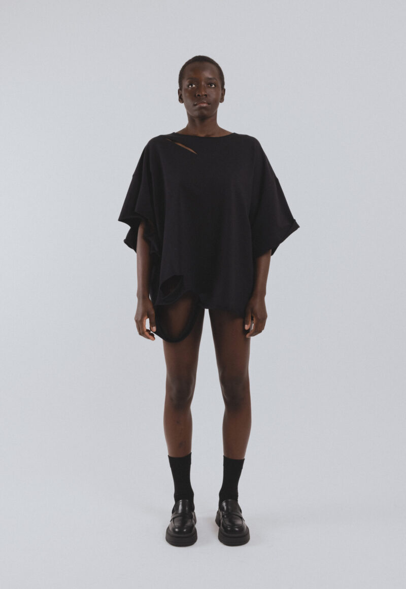 OVERSIZE CUT T-shirt/black